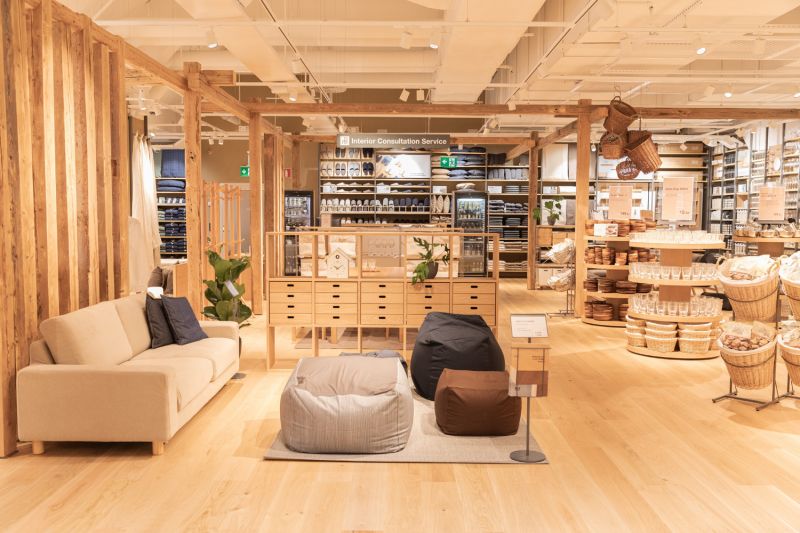 Muji bày bán tất cả mọi thứ bạn cần